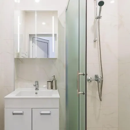 Apartman Bright And Comfy Place