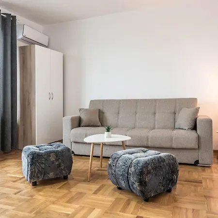 Apartamento Bright And Comfy Place Varna