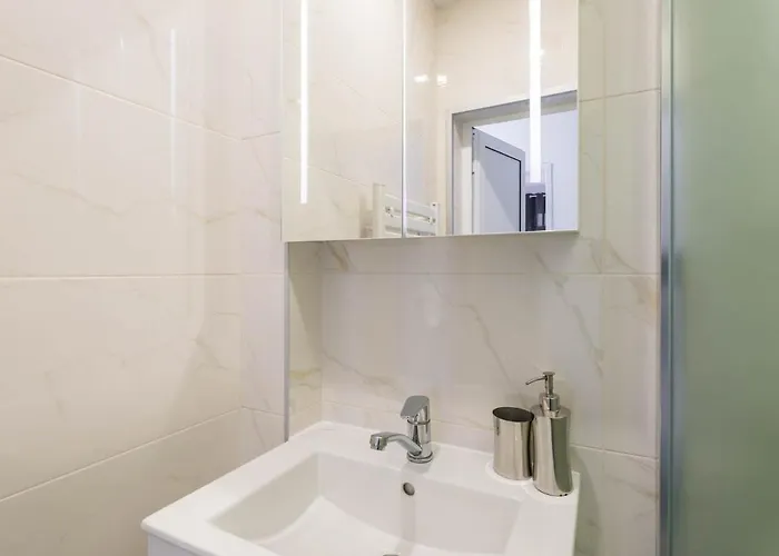 Bright And Comfy Place Lägenhet *