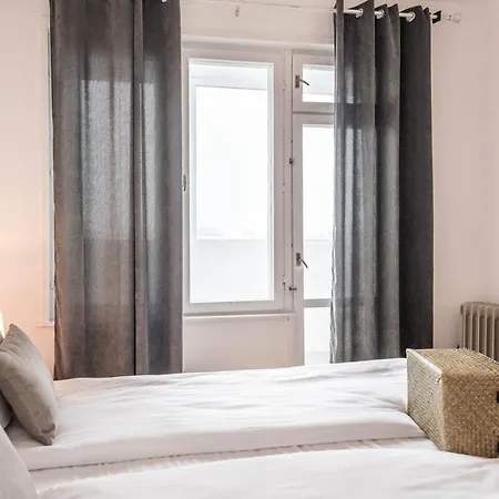 Bright And Comfy Place 瓦爾納