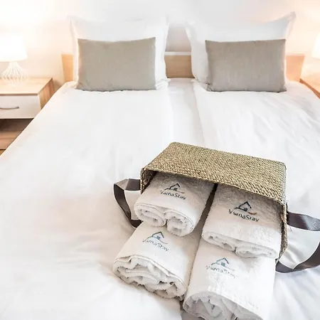 公寓 Bright And Comfy Place *