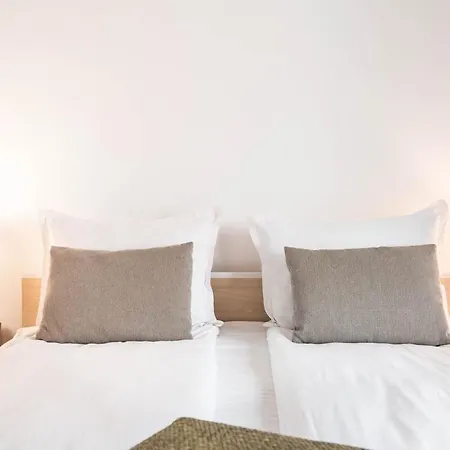 公寓 Bright And Comfy Place 瓦爾納