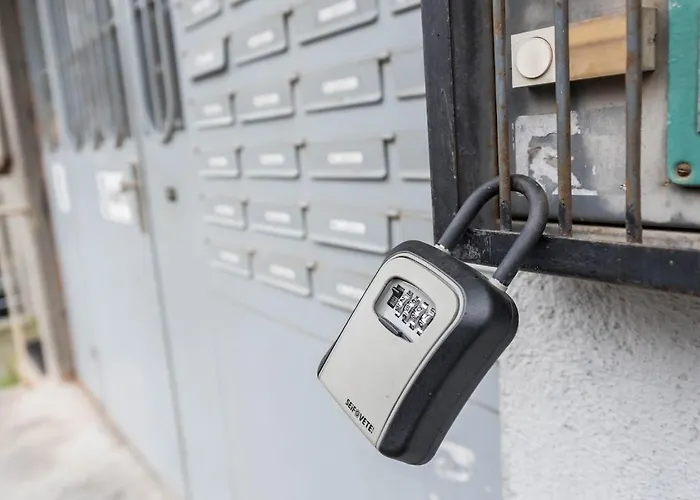 Bright And Comfy Place Varna