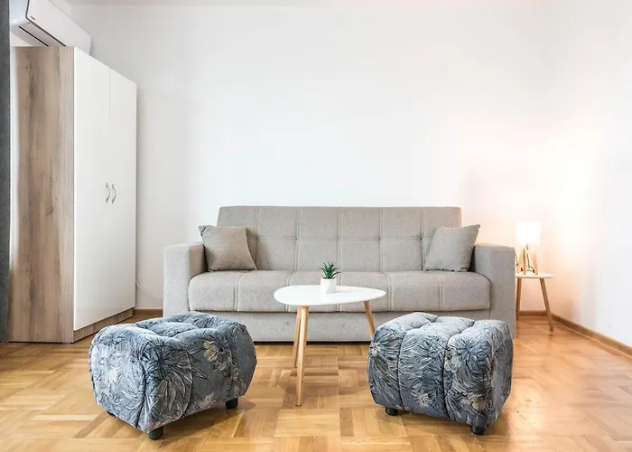 Apartment Bright And Comfy Place