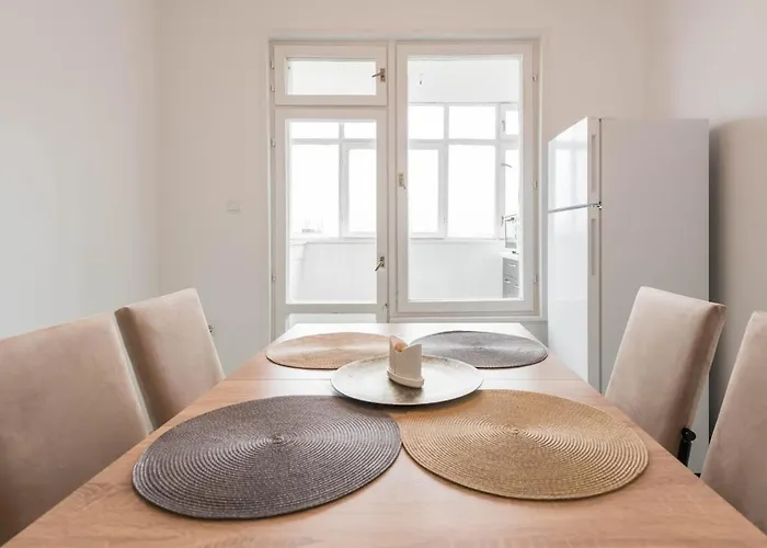 Bright And Comfy Place Varna